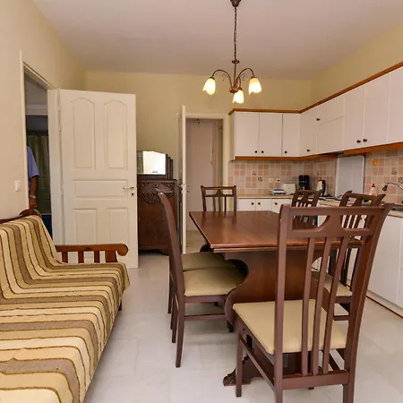 Naxos Town Ground Floor Free Parking Appartement